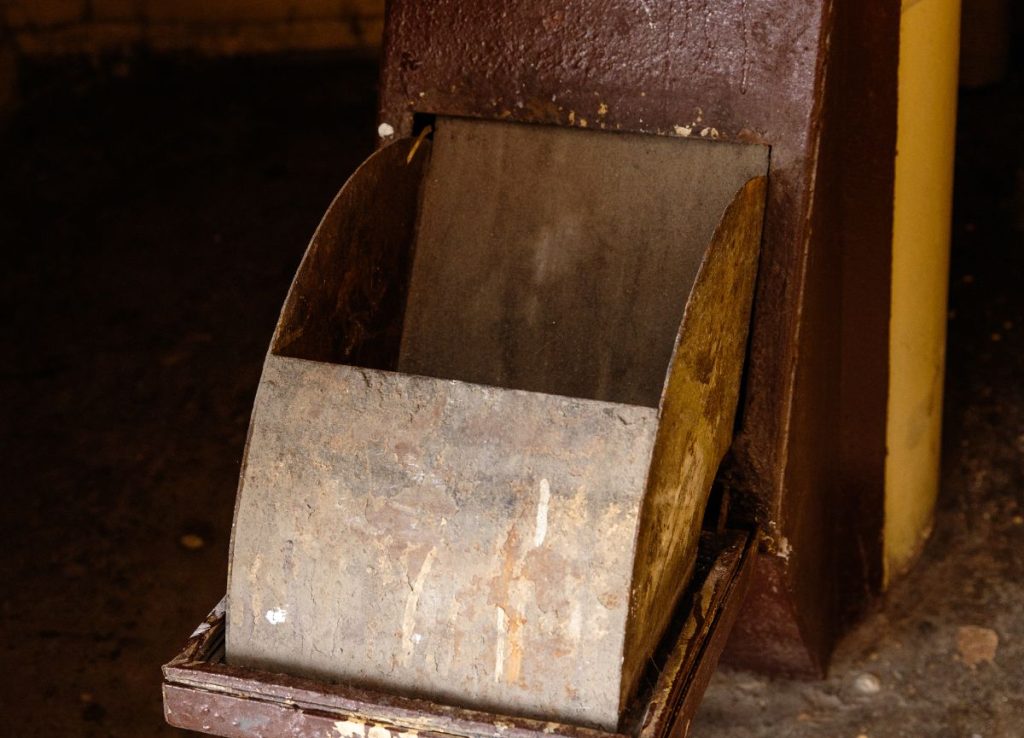 Chute Cleaning North Sydney Affordable Garbage Chute Clean